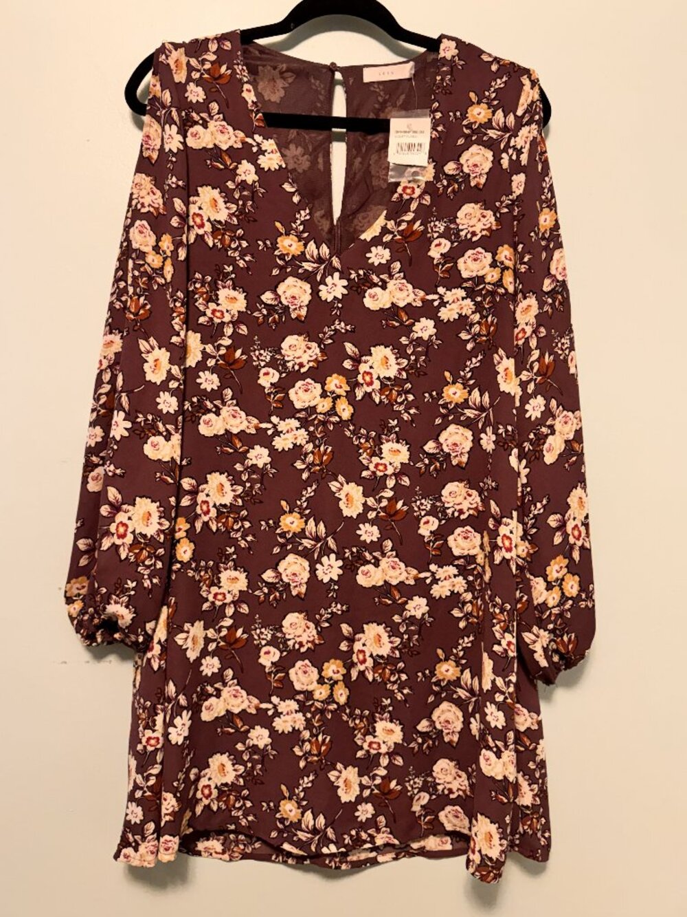 Lush Burgundy Floral Cold Shoulder Shift Dress Size XS - MM0497